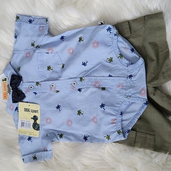 Dog Sport 3/6M outfit and KoalaBaby 0/3M 4 pack bodysuit bundle and bibs… - Picture 2 of 12